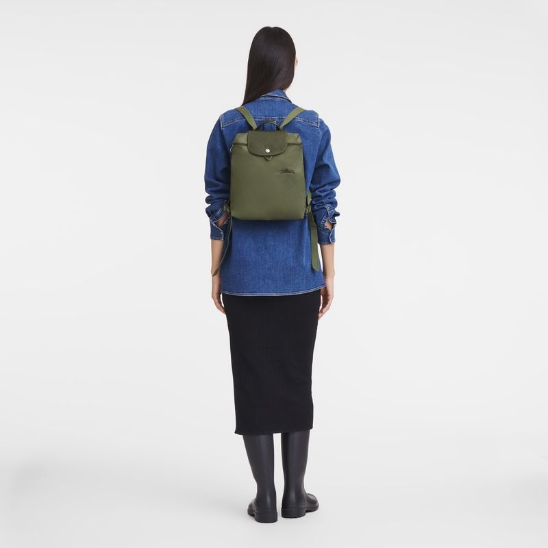 Green Longchamp Le Pliage Green M Women's Backpacks | 1037-QZOWF